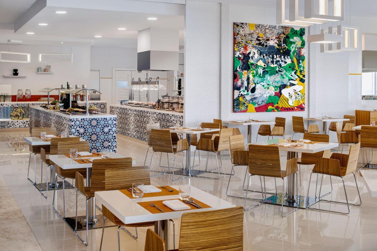 Adagio Premium Dubai Al Barsha Aparthotel Exterior foto