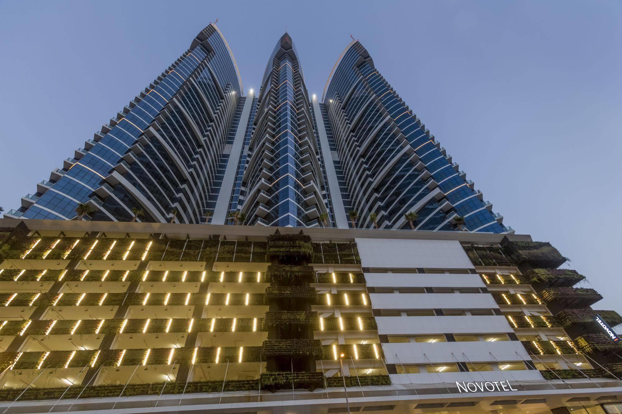 Adagio Premium Dubai Al Barsha Aparthotel Exterior foto